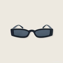 Load image into Gallery viewer, FLINT Sunnies
