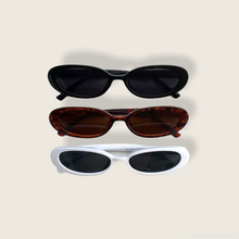 Load image into Gallery viewer, HELLA Sunnies - shopsunniesmarket
