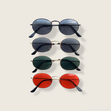 Load image into Gallery viewer, CAROL Sunnies - shopsunniesmarket
