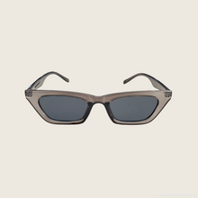 Load image into Gallery viewer, BLAIR Sunnies - shopsunniesmarket
