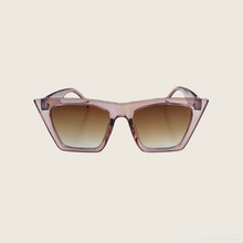 Load image into Gallery viewer, MOLLY Sunnies - shopsunniesmarket
