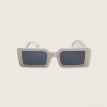 Load image into Gallery viewer, STACY Sunnies - shopsunniesmarket
