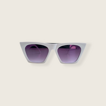 Load image into Gallery viewer, MOLLY Sunnies - shopsunniesmarket
