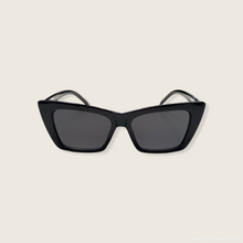 Load image into Gallery viewer, CARLA Sunnies - shopsunniesmarket
