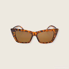 Load image into Gallery viewer, CARLA Sunnies - shopsunniesmarket
