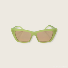 Load image into Gallery viewer, CARLA Sunnies - shopsunniesmarket
