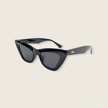 Load image into Gallery viewer, EVE Sunnies - shopsunniesmarket
