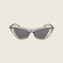 Load image into Gallery viewer, EVE Sunnies - shopsunniesmarket
